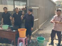 Dari Kolam ke Meja Makan, SIKAP Smanita Panen 100 Ekor Lele
